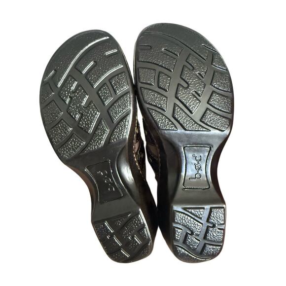 b.ø.c Brown Leather Buckle Clog Mules Embossed Strap Studded Comfort Shoes 8M - Picture 7 of 8